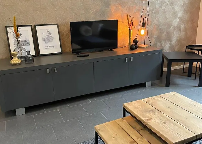 Stadsappartement Valkhof * نايميخين