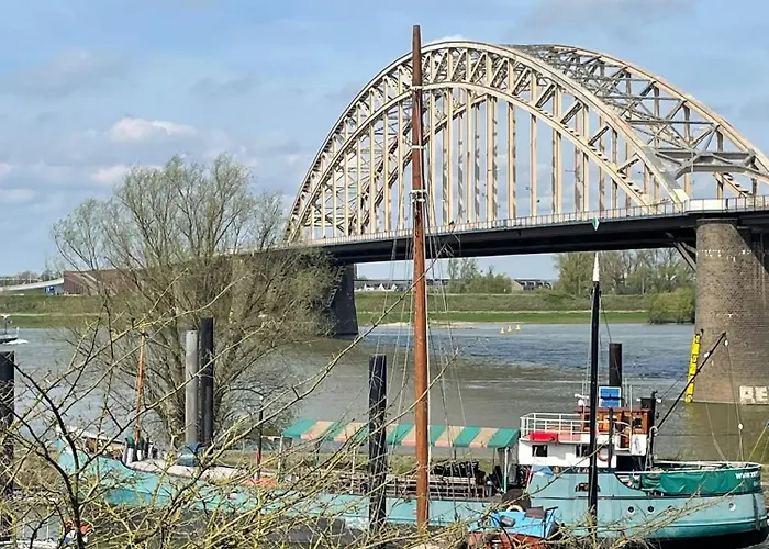 Stadsappartement Valkhof Apartment *